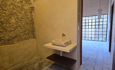 Casa semiamueblada en renta en el Centro a cuadras del centro Histórico