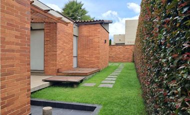 SE VENDE CASA EN CAJICA