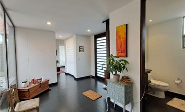 SE VENDE CASA EN CAJICA