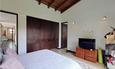 SE VENDE CASA EN CAJICA