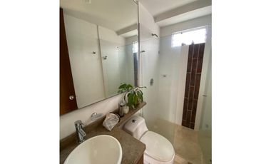 SE VENDE PENTHOUSE MODERNO EN EXCELENTE UBICACION!!