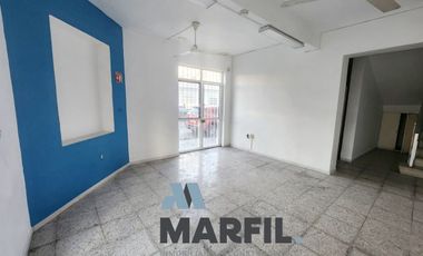📌Renta de edificio en esquina, céntrico para oficinas