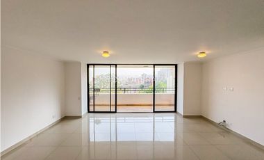 Apartamento en El Poblado con Vista