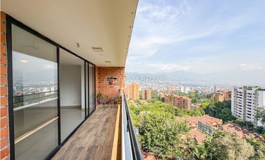 Apartamento en El Poblado con Vista