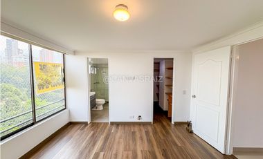 Apartamento en El Poblado con Vista