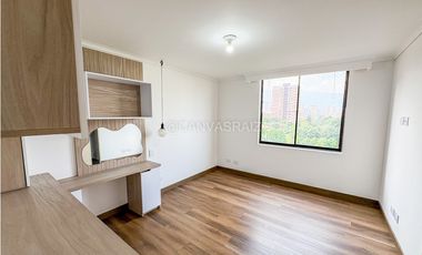 Apartamento en El Poblado con Vista