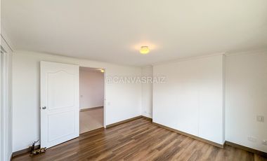 Apartamento en El Poblado con Vista