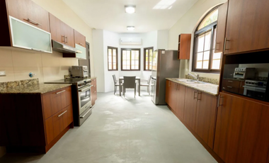 VENDO CASA EN EL DORAL COSTA SUR