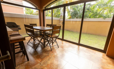 VENDO CASA EN EL DORAL COSTA SUR