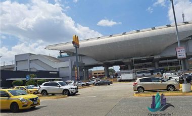 ALQUILER LOCALES EN LA 24 DICIEMBRE TOCUMEN 289M2 KAF