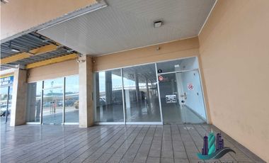 ALQUILER LOCAL 336M2 EN LA 24 DICIEMBRE TOCUMEN KAF