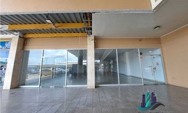 ALQUILER LOCAL 336M2 EN LA 24 DICIEMBRE TOCUMEN KAF