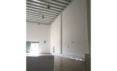 ALQUILO LOCAL EN CAPIRA