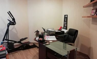 Edificio  en Leyes de Reforma 3a Sección Iztapalapa - CRB-902-Ed