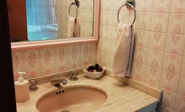 Edificio  en Leyes de Reforma 3a Sección Iztapalapa - CRB-902-Ed