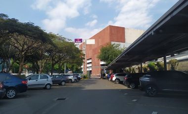 Oficina / Consultorio  en Villas Deportivas Cuernavaca - CRB-969-Of#