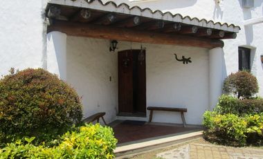 Casa en venta en Real Tetela, Cuernavaca, Morelos  Casas y bienes raíces en venta en Cuernavaca, Morelos