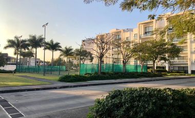 Departamento  en Paraíso Country Club Emiliano Zapata - CRB-1192-De