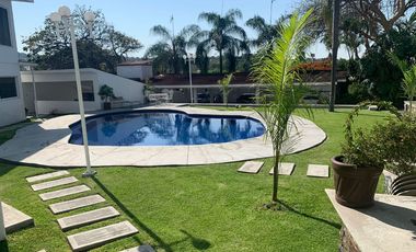 Departamento  en Lomas de Cuernavaca Temixco - CRB-994-De