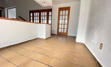Casa en Fraccionamiento en Burgos Temixco - CRB-1150-Fr#