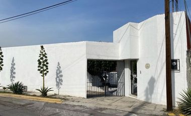 Casa en Fraccionamiento en Burgos Temixco - CRB-1150-Fr#