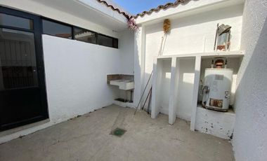Casa en Fraccionamiento en Burgos Temixco - CRB-1150-Fr#