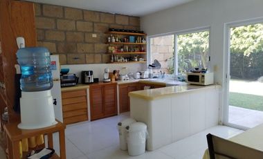 Casa en Fraccionamiento en Huertas del Llano Jiutepec - CRB-1154-Fr