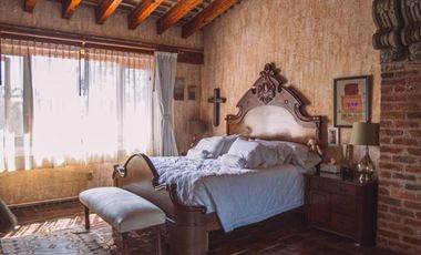 RESIDENCIA EN EXCLUSIVO FRACCIONAMIENTO