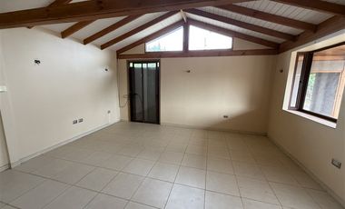 Casa en Venta en Clínica Maitenes