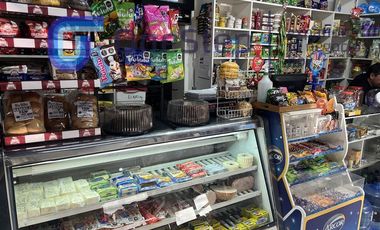 Local Comercial en Venta en Derecho de llaves de un Inigualable Minimarket en Santiago Centro