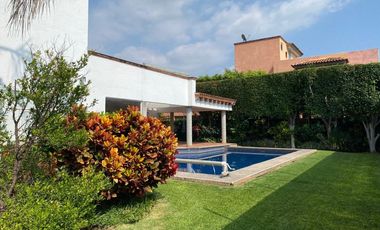 Casa en Fraccionamiento en Kloster Sumiya Jiutepec - SOR-415-Fr*