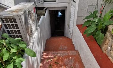 SE VENDE AMUEBLADA Y EQUIPADA!