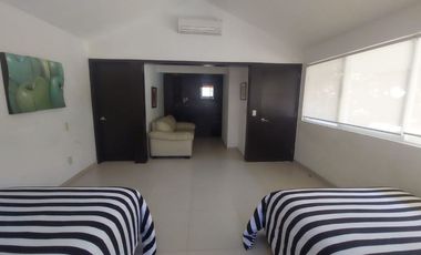 Casa Sola en Lázaro Cárdenas Xochitepec - LLR-148-Cs
