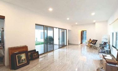 Casa en Fraccionamiento en Sumiya Jiutepec - LLR-113-Fr