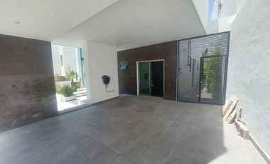 Casa en Fraccionamiento en Burgos Corinto Temixco - SOR-373-Fr*