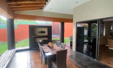 Casa en Fraccionamiento en Burgos Temixco - SOR-353-Fr*