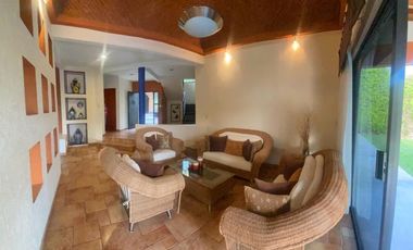 Casa en Fraccionamiento en Burgos Temixco - SOR-353-Fr*