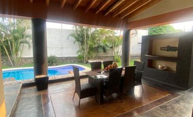 Casa en Fraccionamiento en Burgos Temixco - SOR-353-Fr*