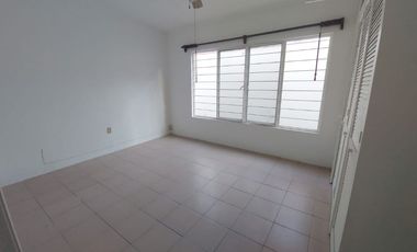 Casa en Fraccionamiento en Sumiya Jiutepec - LLR-97-Fr