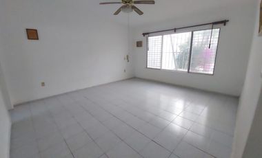 Casa en Fraccionamiento en Sumiya Jiutepec - LLR-97-Fr