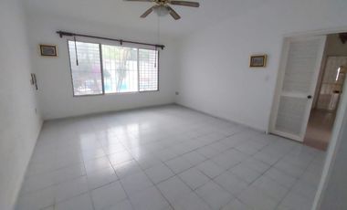 Casa en Fraccionamiento en Sumiya Jiutepec - LLR-97-Fr
