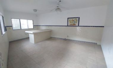 Casa en Fraccionamiento en Sumiya Jiutepec - LLR-97-Fr