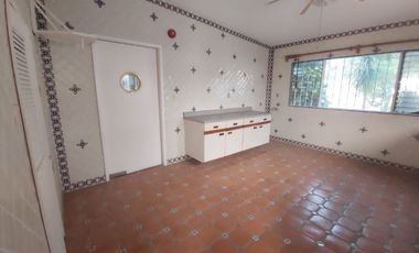Casa en Fraccionamiento en Sumiya Jiutepec - LLR-97-Fr