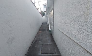 Casa en Fraccionamiento en Sumiya Jiutepec - LLR-97-Fr