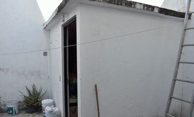 Casa con 4 habitaciones en Fraccionamiento con vigilancia en Lomas Palmira Jiutepec Morelos
