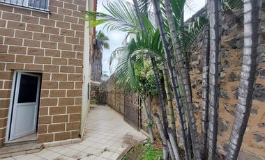 Casa Sola en Lomas de Cortes Cuernavaca - LLR-130-Cs