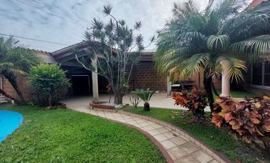 Casa Sola en Lomas de Cortes Cuernavaca - LLR-130-Cs