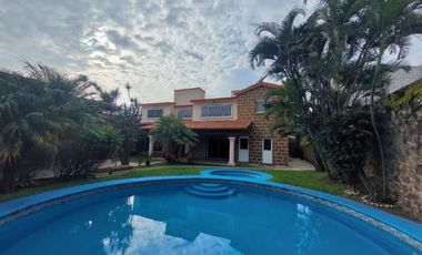 Casa Sola en Lomas de Cortes Cuernavaca - LLR-130-Cs