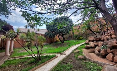 Casa Sola en Lomas de Cortes Cuernavaca - LLR-130-Cs