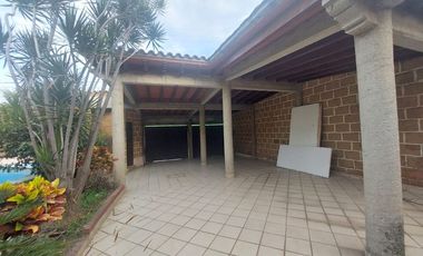 Casa Sola en Lomas de Cortes Cuernavaca - LLR-130-Cs